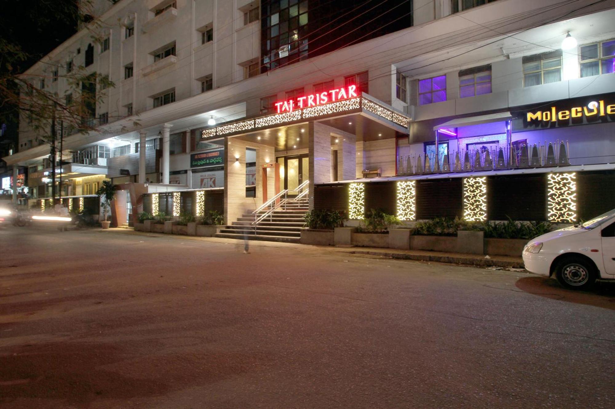 Taj Tristar Hotell Hyderabad Eksteriør bilde